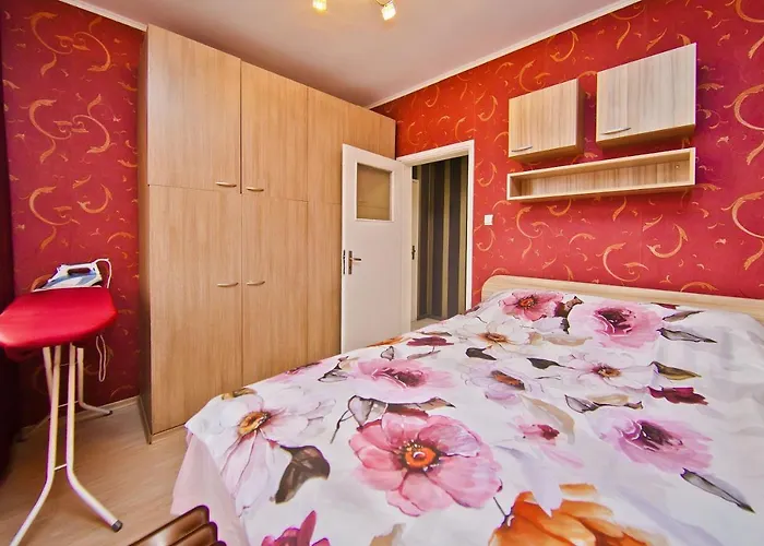Perla 2-bdrm In The Heart Of The * ヴァルナ